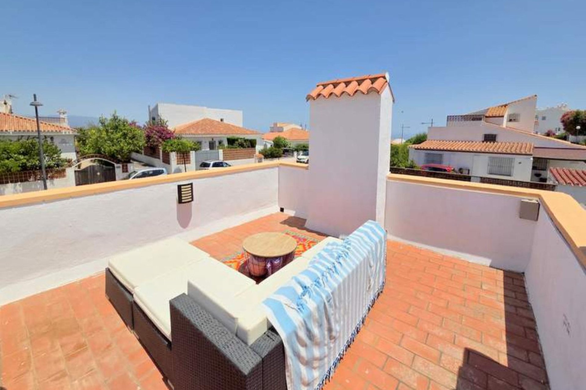 Resale - House - Detached Villa - Manilva - Manilva Centro