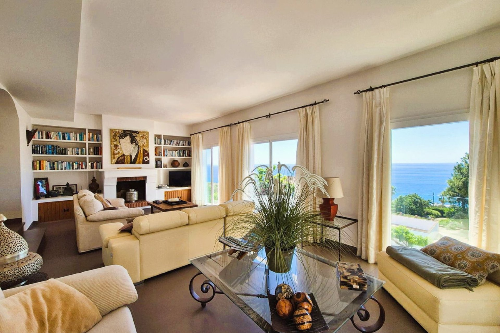 Resale - House - Detached Villa - Manilva - Manilva Centro