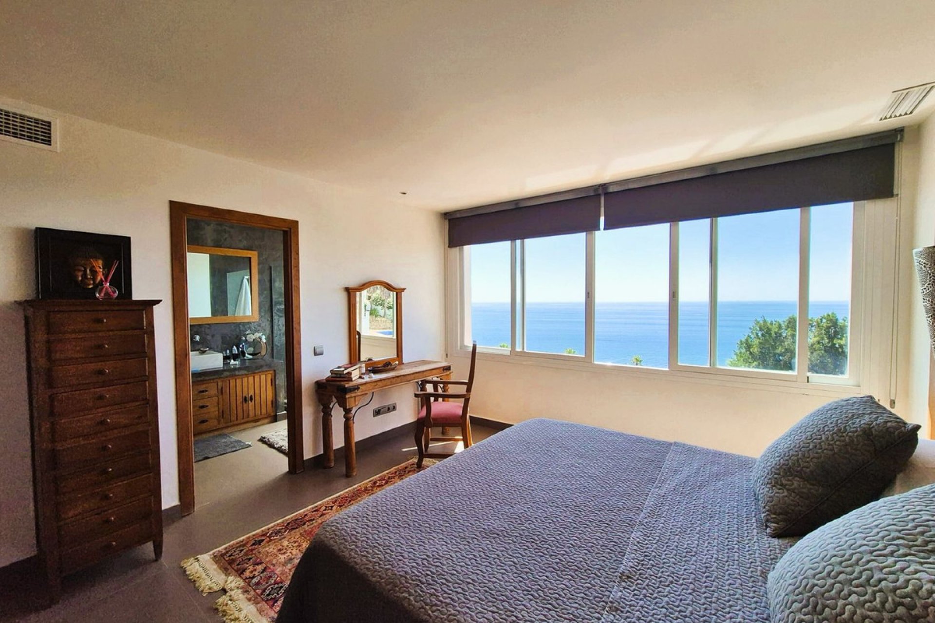 Resale - House - Detached Villa - Manilva - Manilva Centro