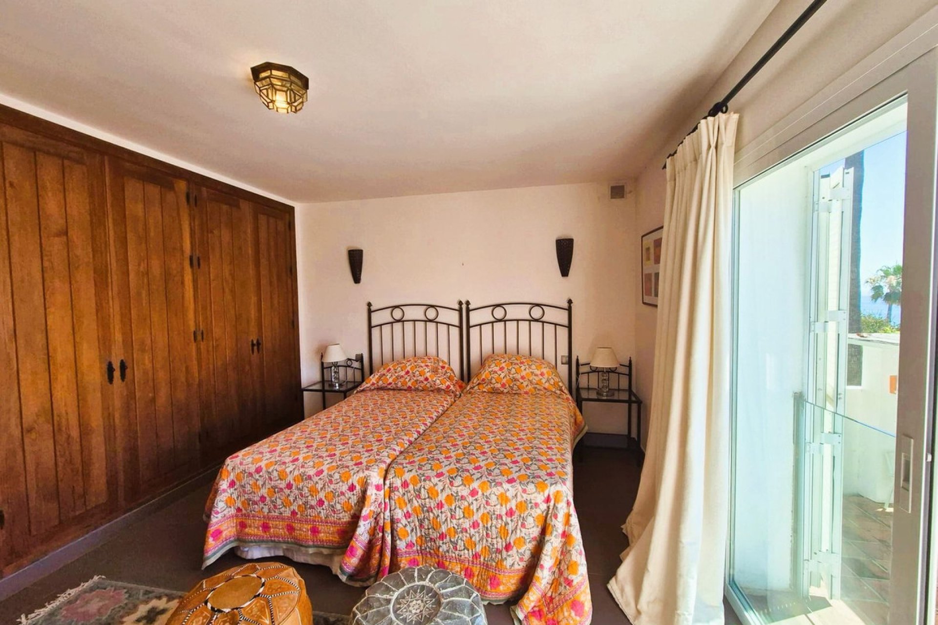 Resale - House - Detached Villa - Manilva - Manilva Centro