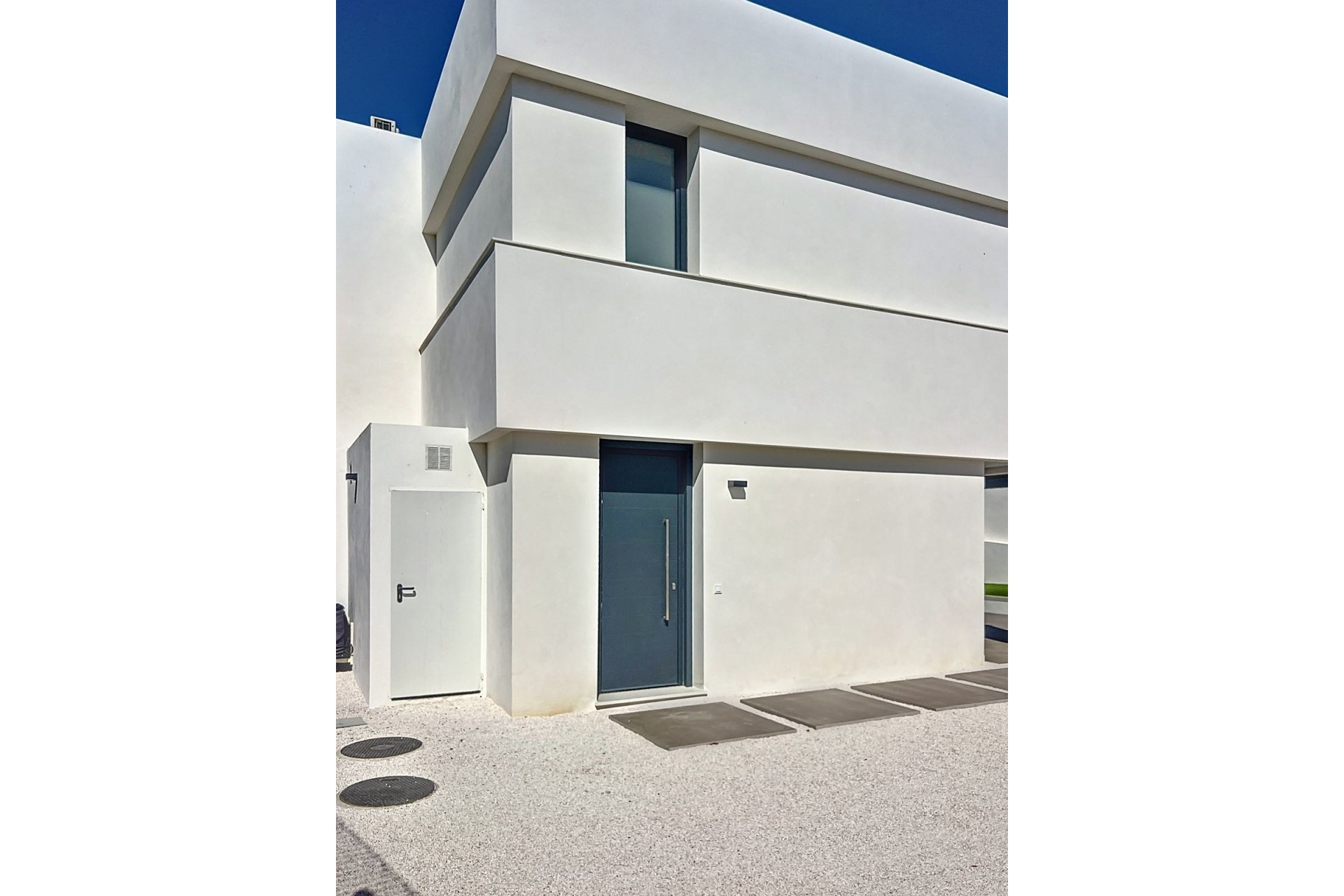 Resale - House - Detached Villa - Manilva - Manilva Centro