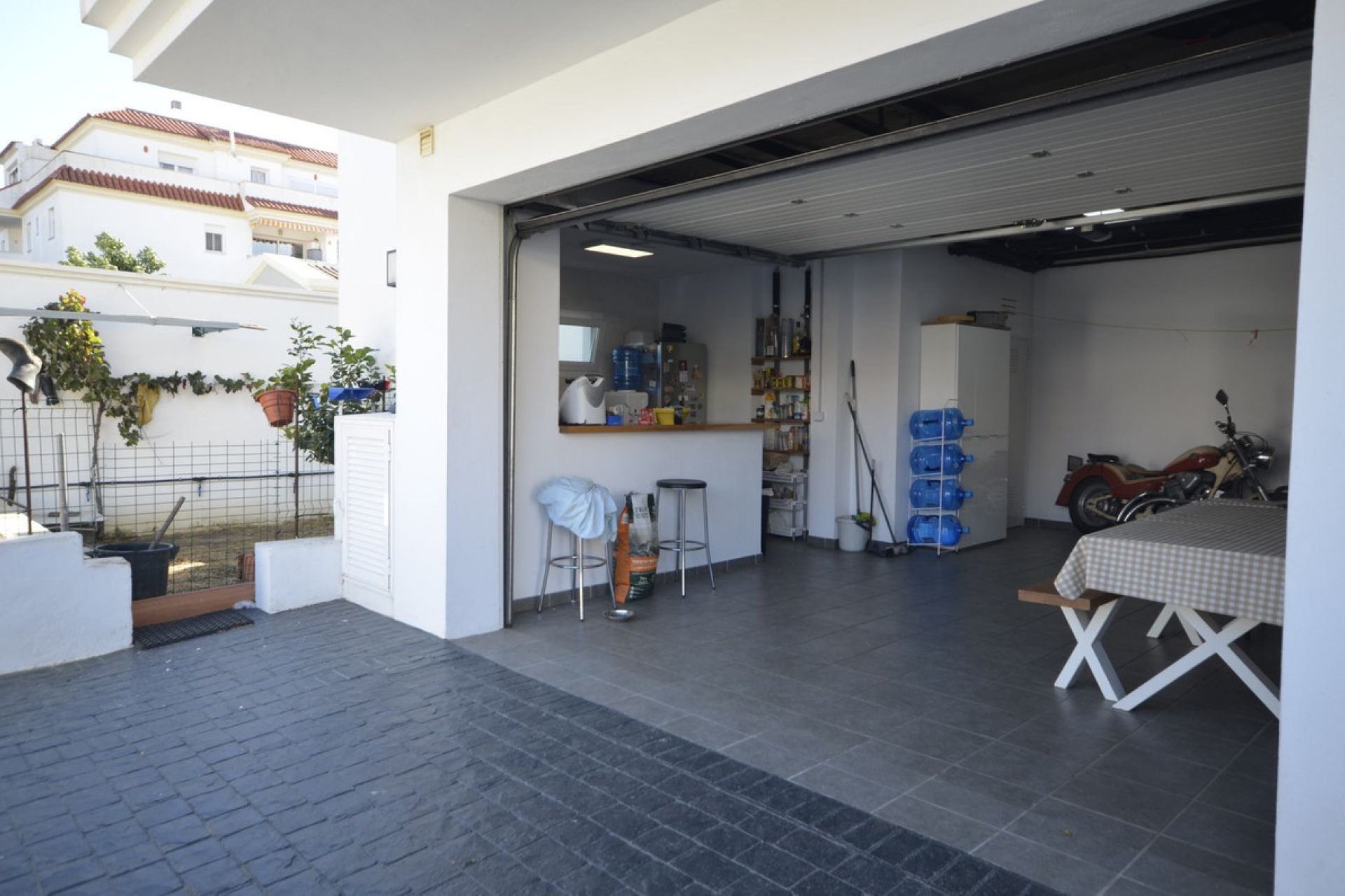 Resale - House - Detached Villa - Manilva - Manilva Centro