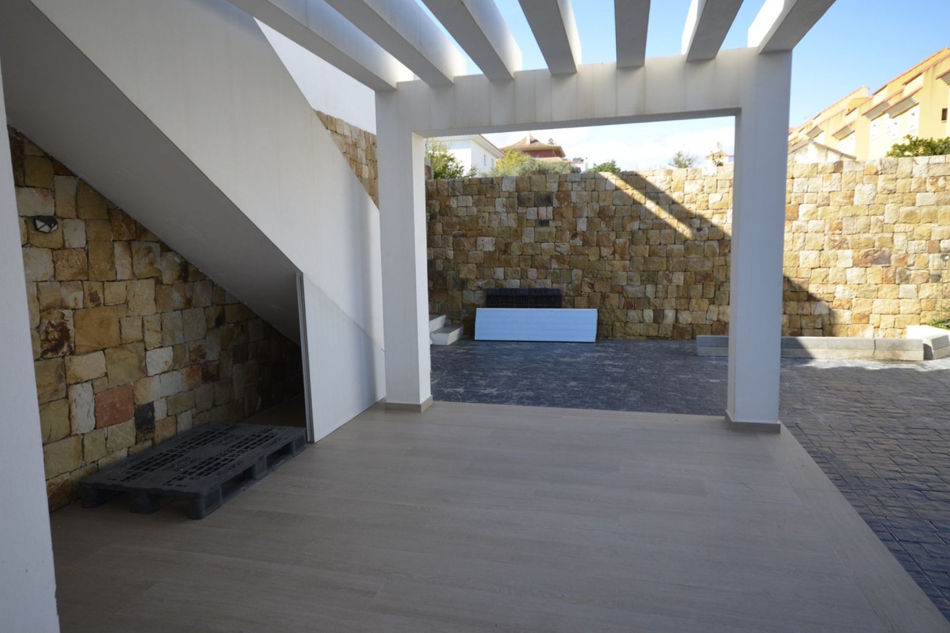 Resale - House - Detached Villa - Manilva - Manilva Centro