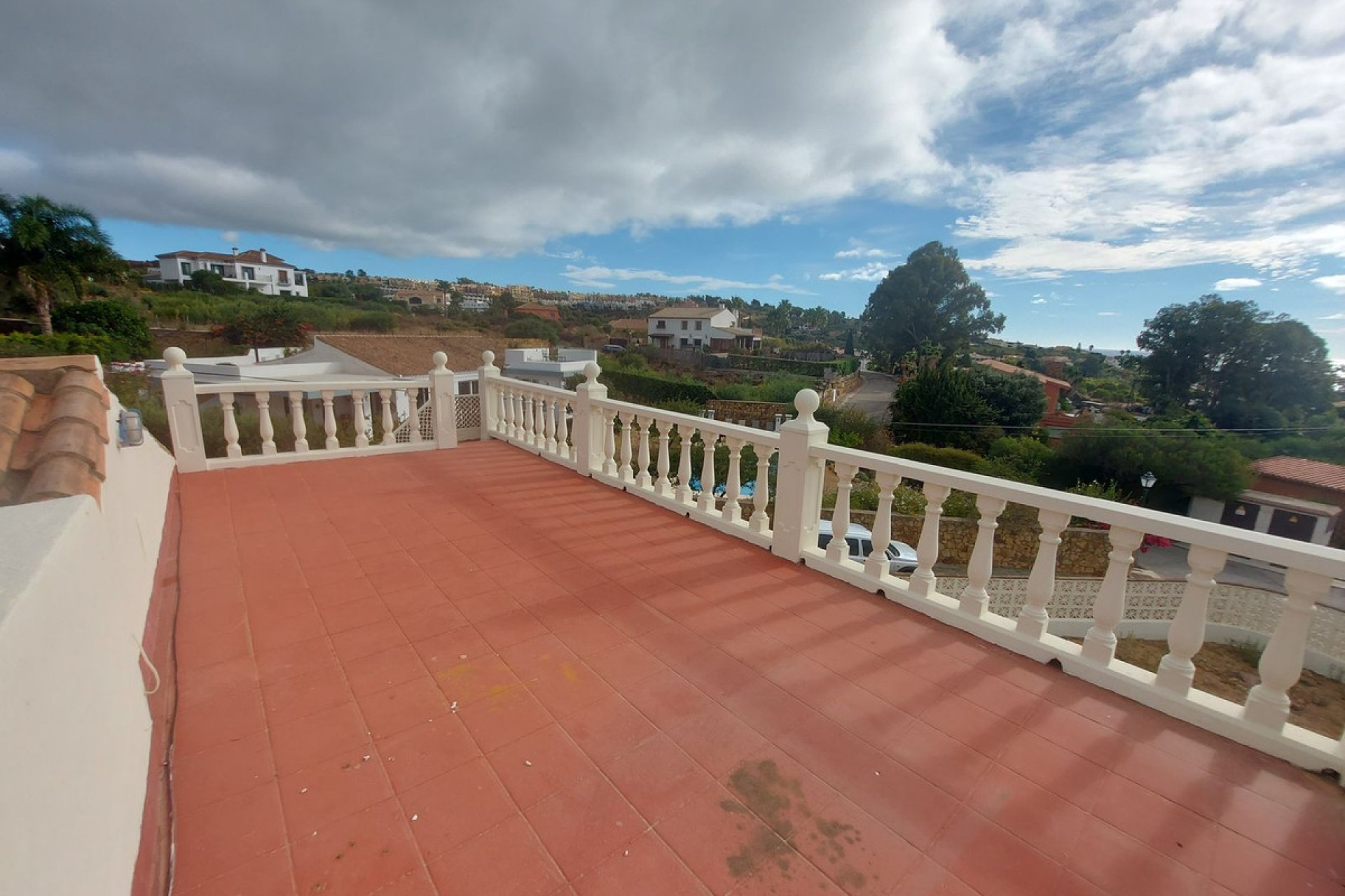 Resale - House - Detached Villa - Manilva - Manilva Centro