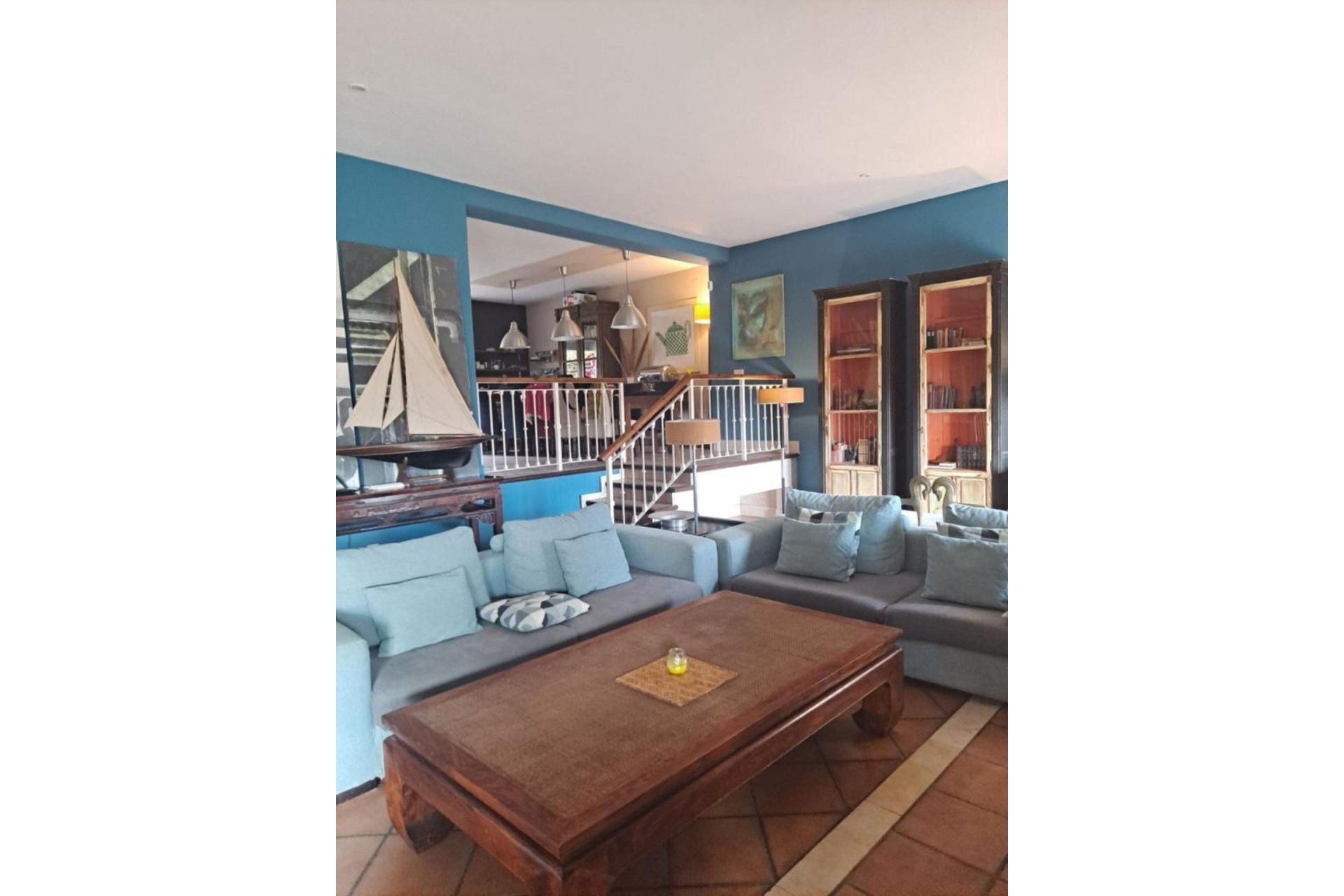 Resale - House - Detached Villa - Manilva - Manilva Centro