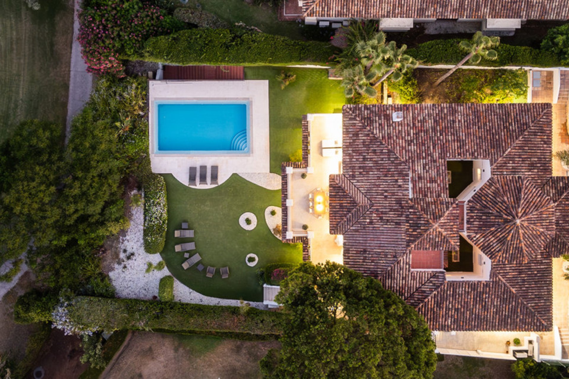 Resale - House - Detached Villa - Marbella - Aloha