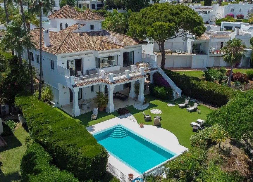 Resale - House - Detached Villa - Marbella - Aloha