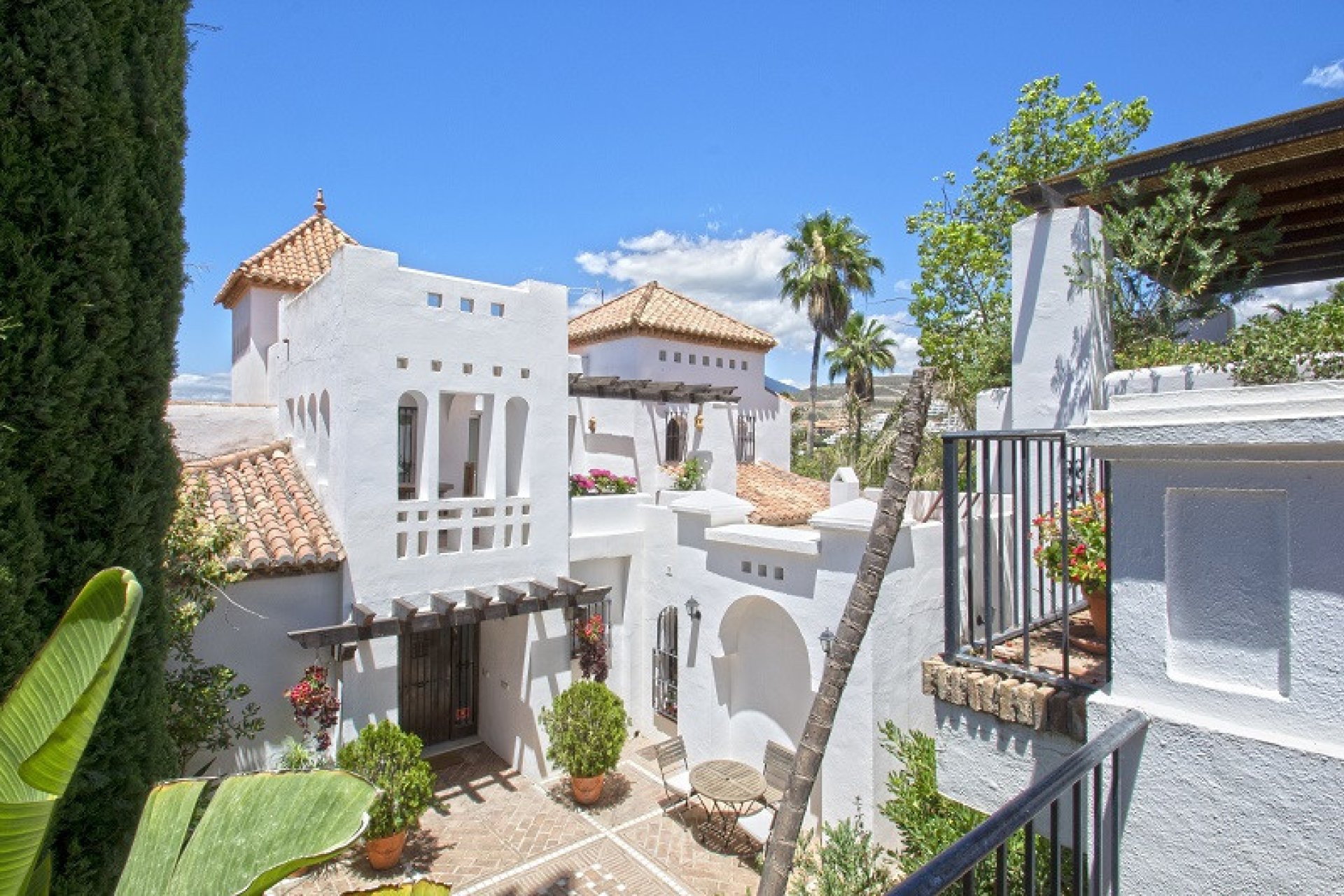 Resale - House - Detached Villa - Marbella - Aloha