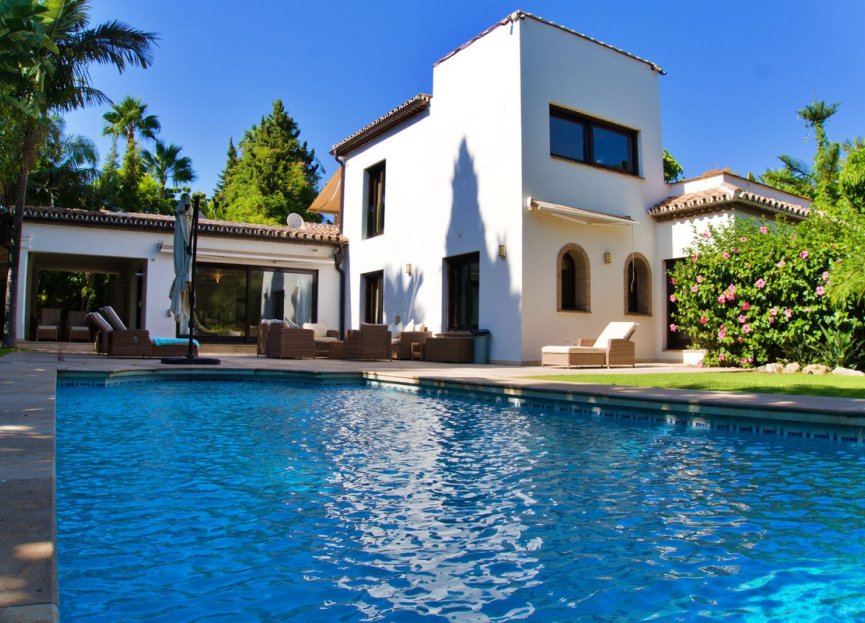 Resale - House - Detached Villa - Marbella - Aloha