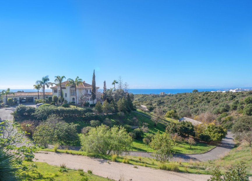 Resale - House - Detached Villa - Marbella - Altos de los Monteros