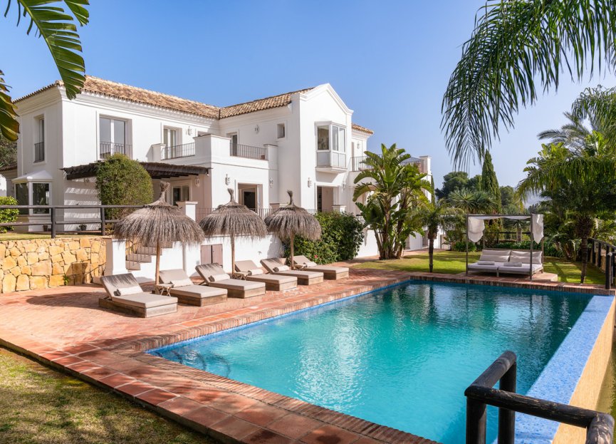 Resale - House - Detached Villa - Marbella - Altos de los Monteros