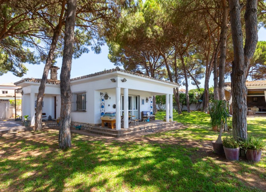 Resale - House - Detached Villa - Marbella - Artola