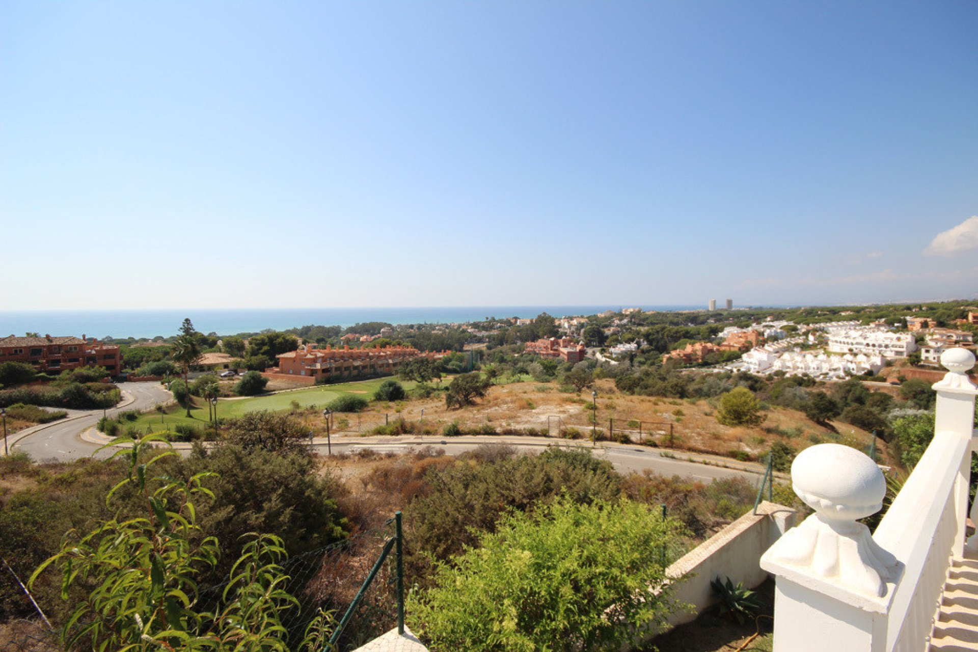 Resale - House - Detached Villa - Marbella - Artola