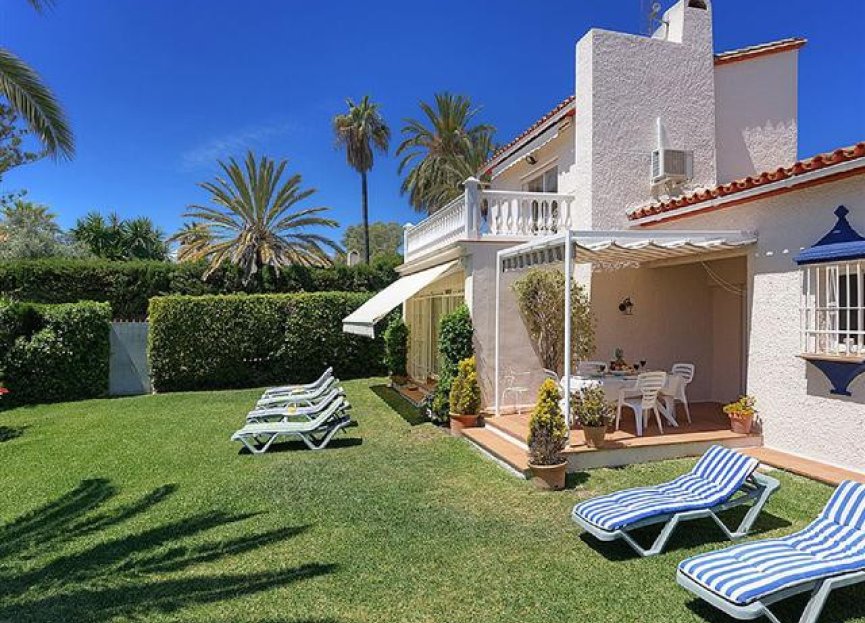 Resale - House - Detached Villa - Marbella - Artola