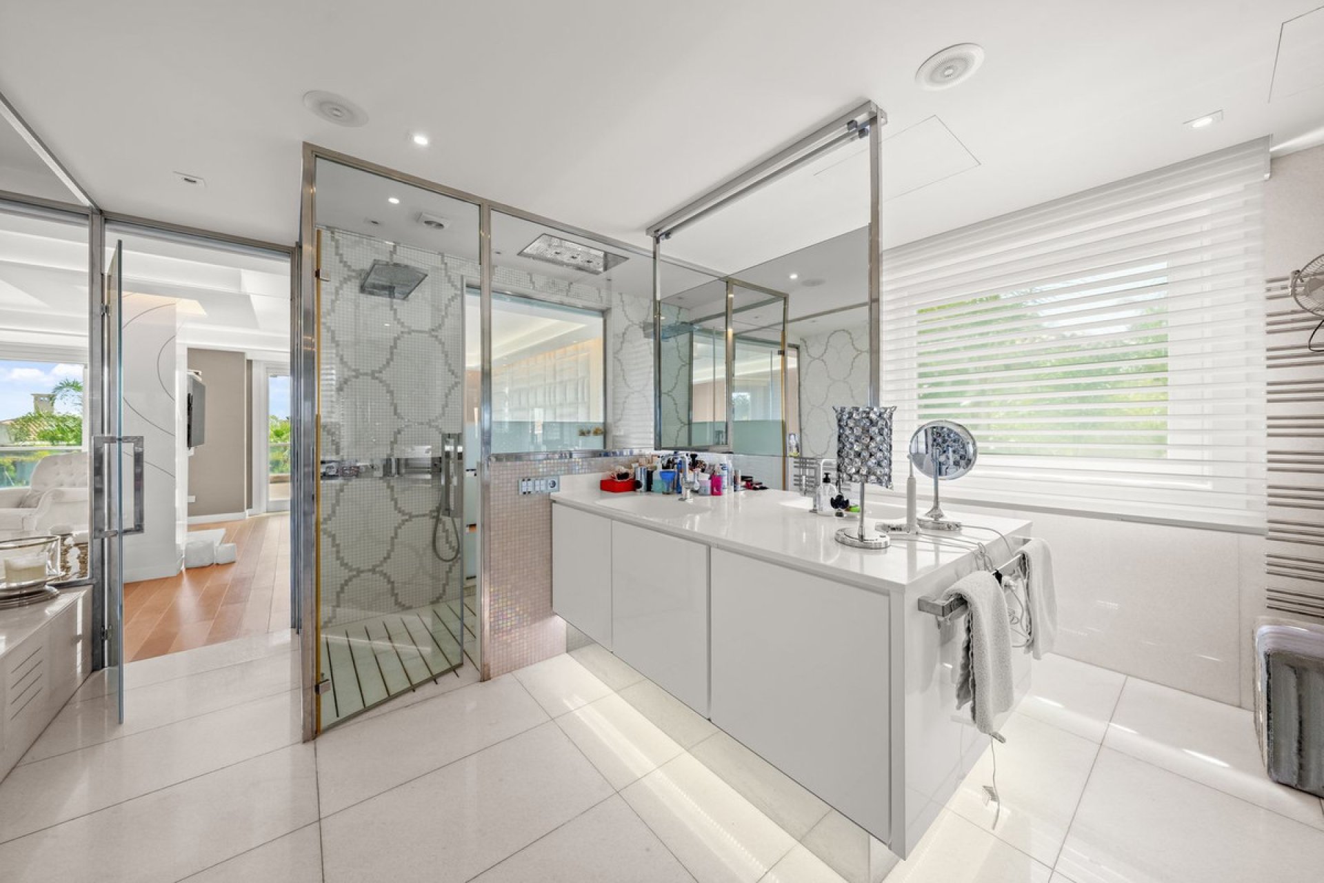 Resale - House - Detached Villa - Marbella - Bahía de Marbella