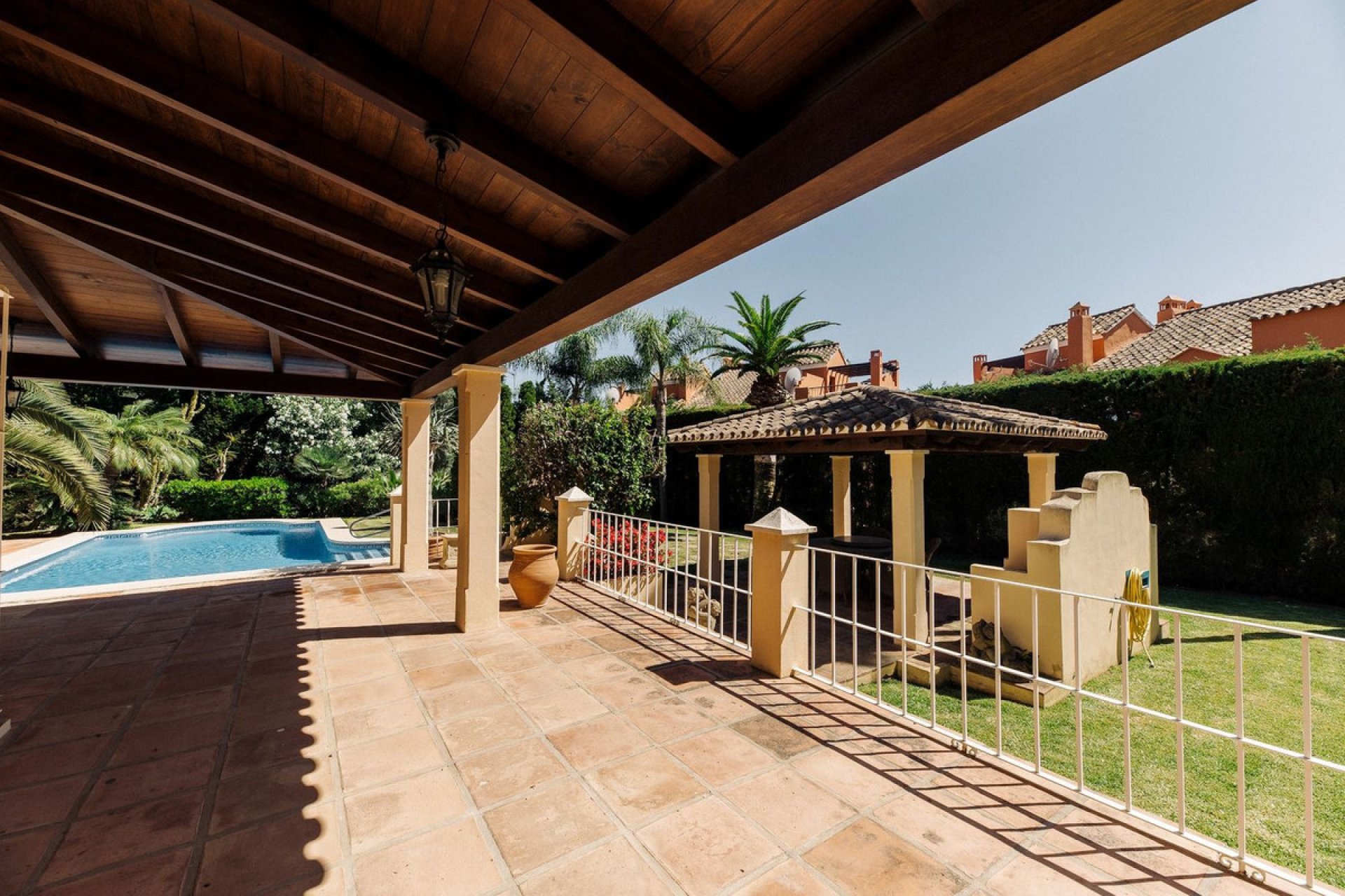 Resale - House - Detached Villa - Marbella - Bahía de Marbella