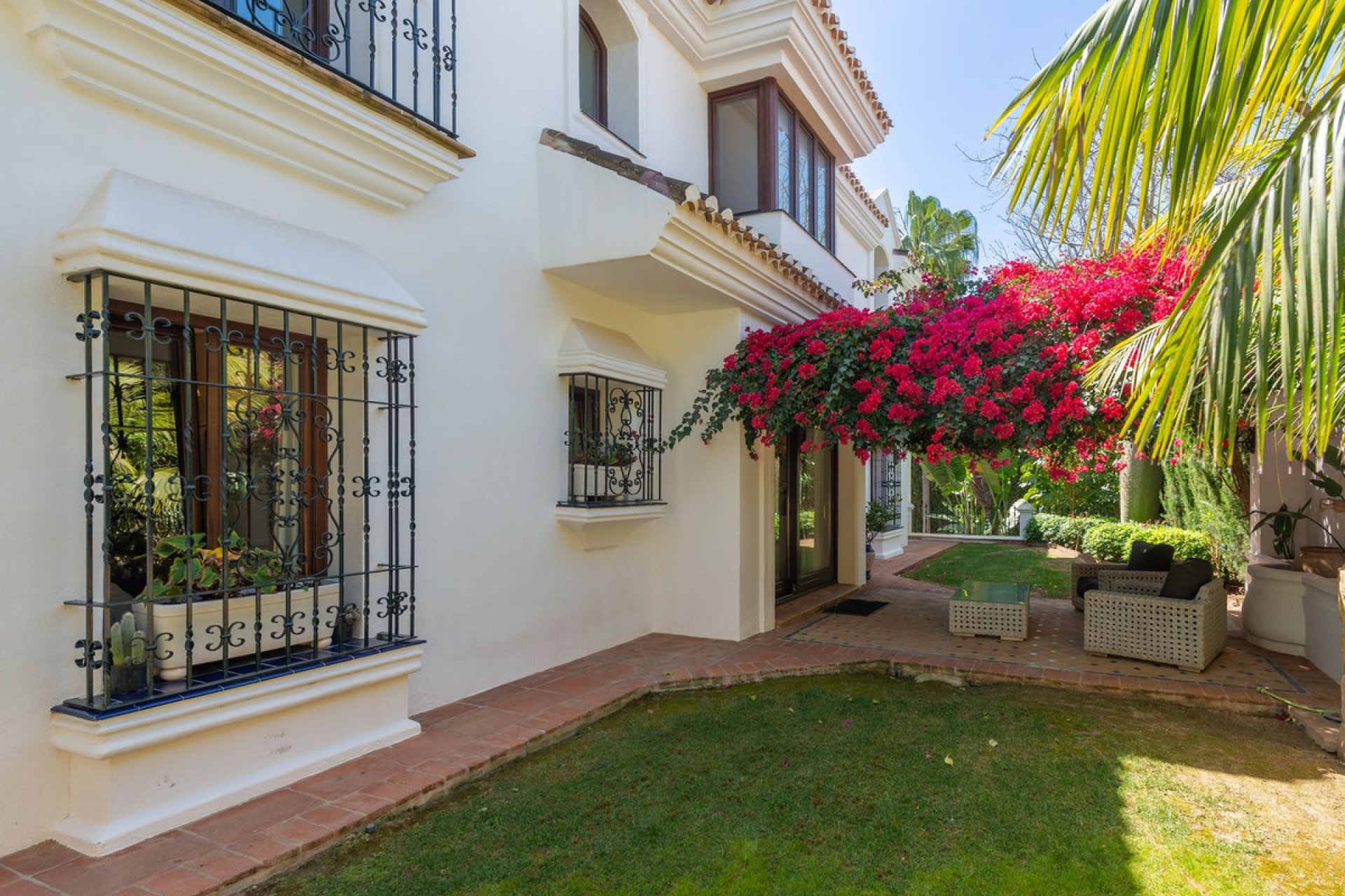 Resale - House - Detached Villa - Marbella - Bahía de Marbella