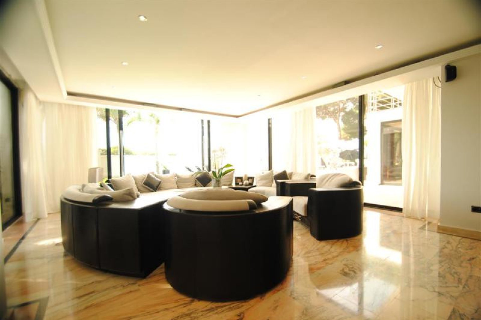 Resale - House - Detached Villa - Marbella - Cabopino