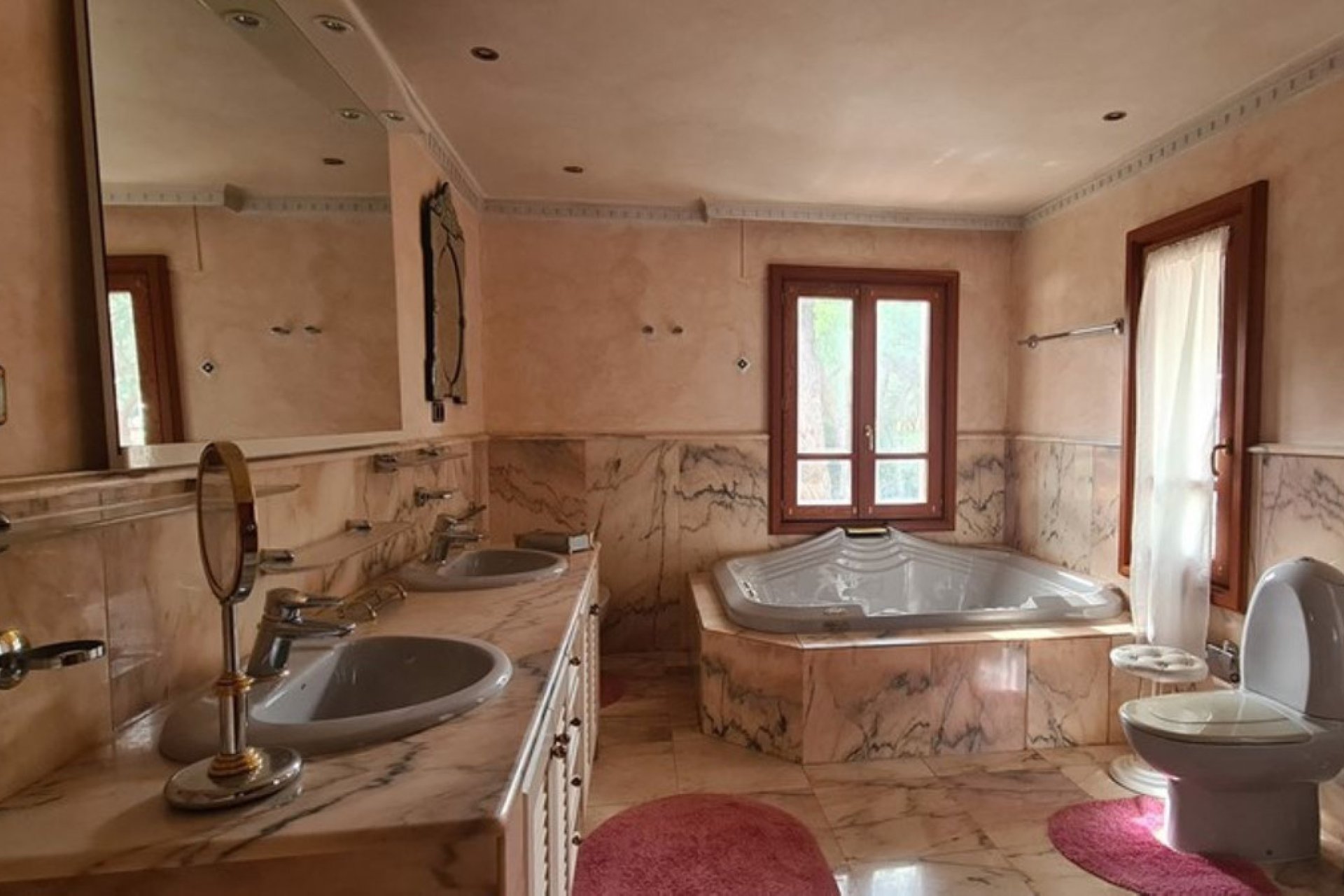 Resale - House - Detached Villa - Marbella - Cabopino