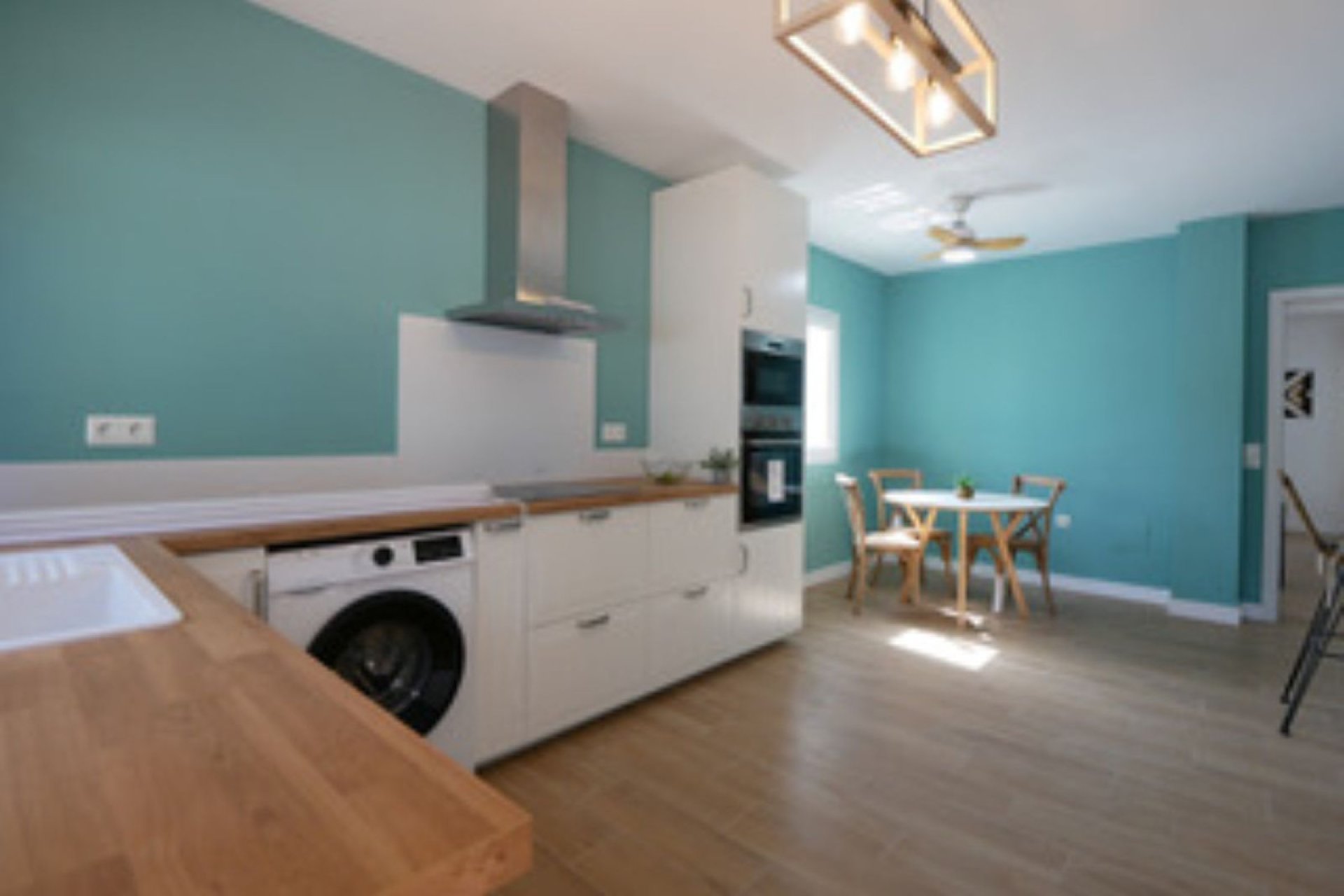 Resale - House - Detached Villa - Marbella - Cabopino