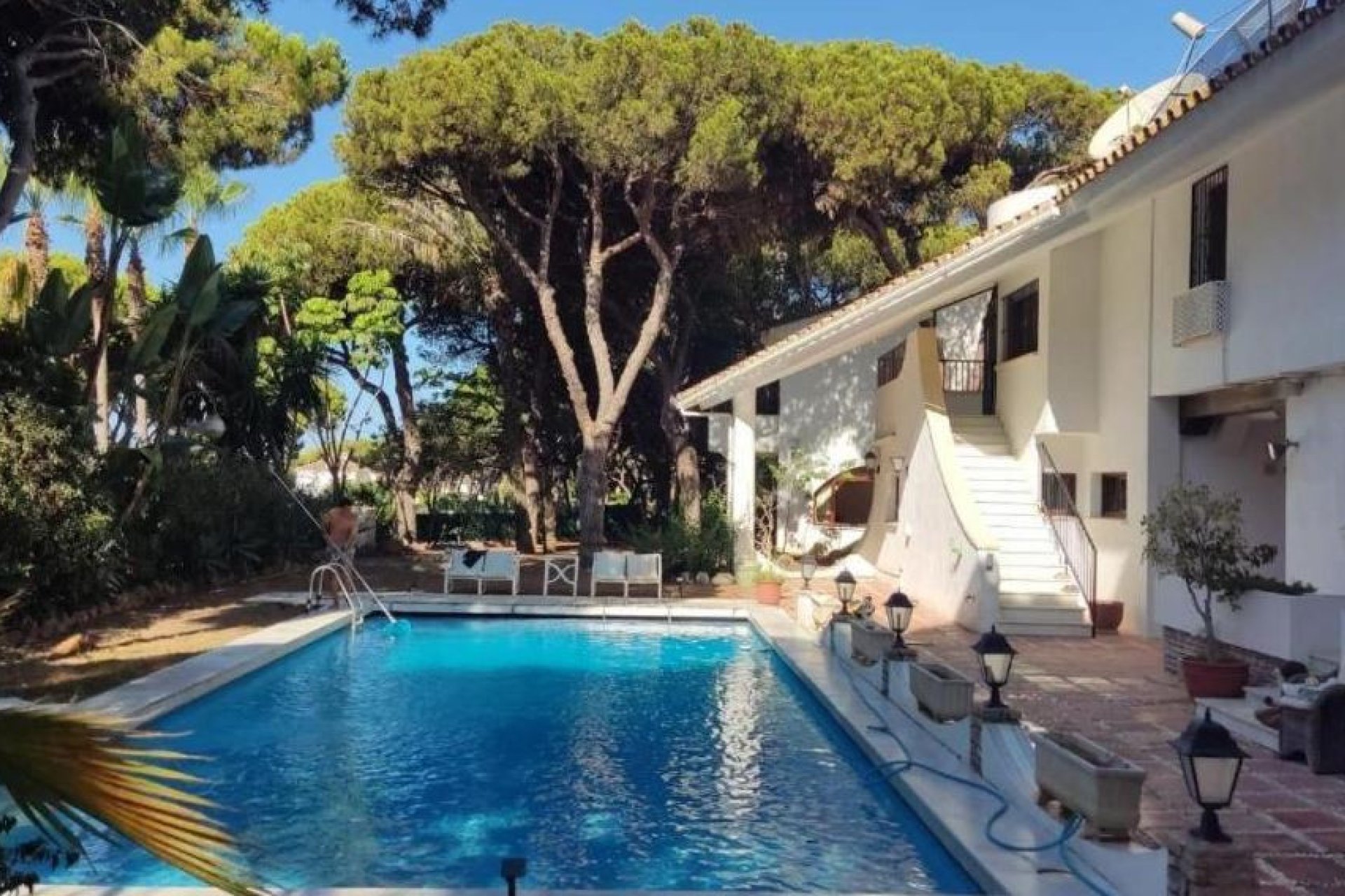 Resale - House - Detached Villa - Marbella - Cabopino