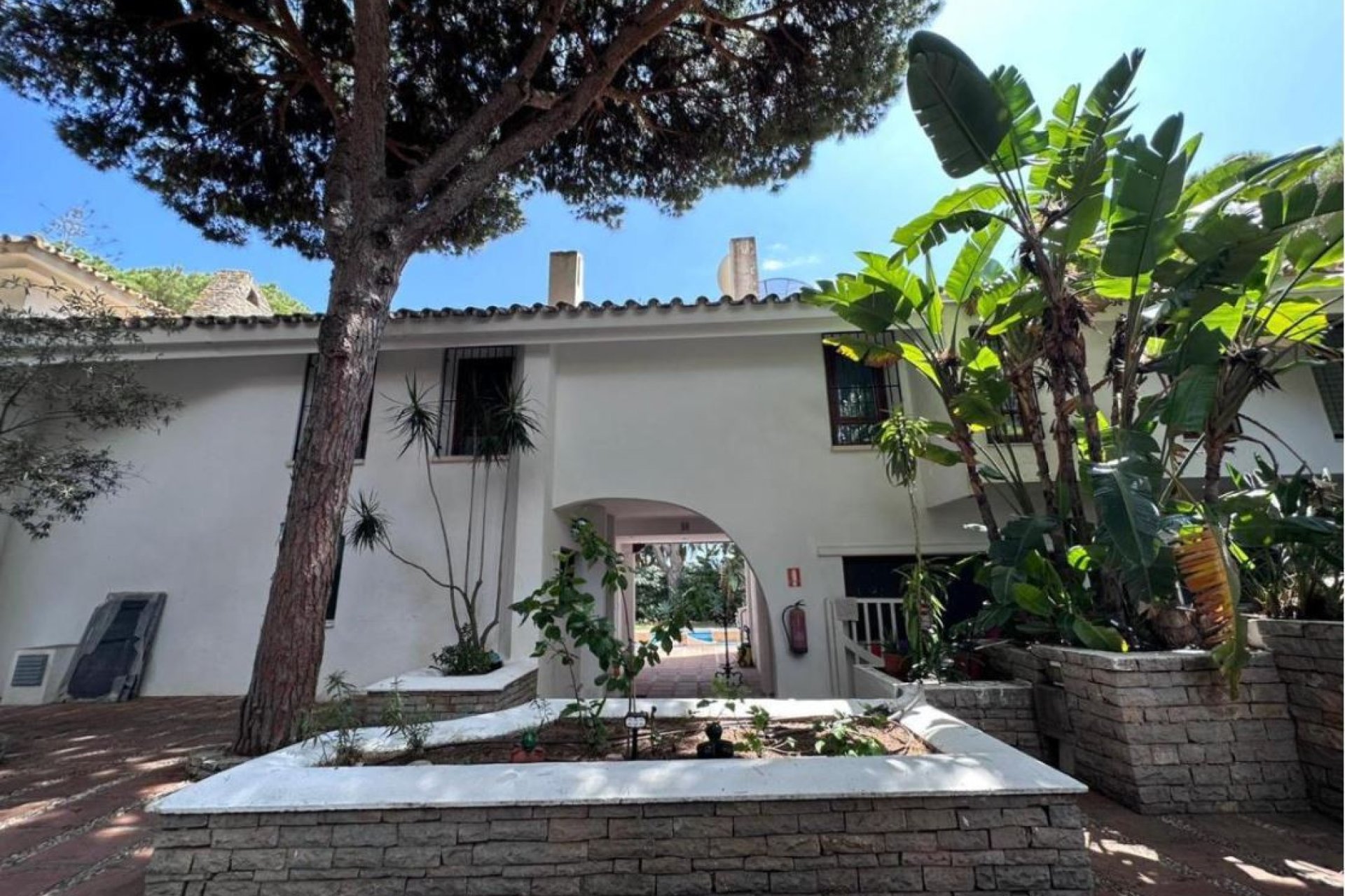 Resale - House - Detached Villa - Marbella - Cabopino