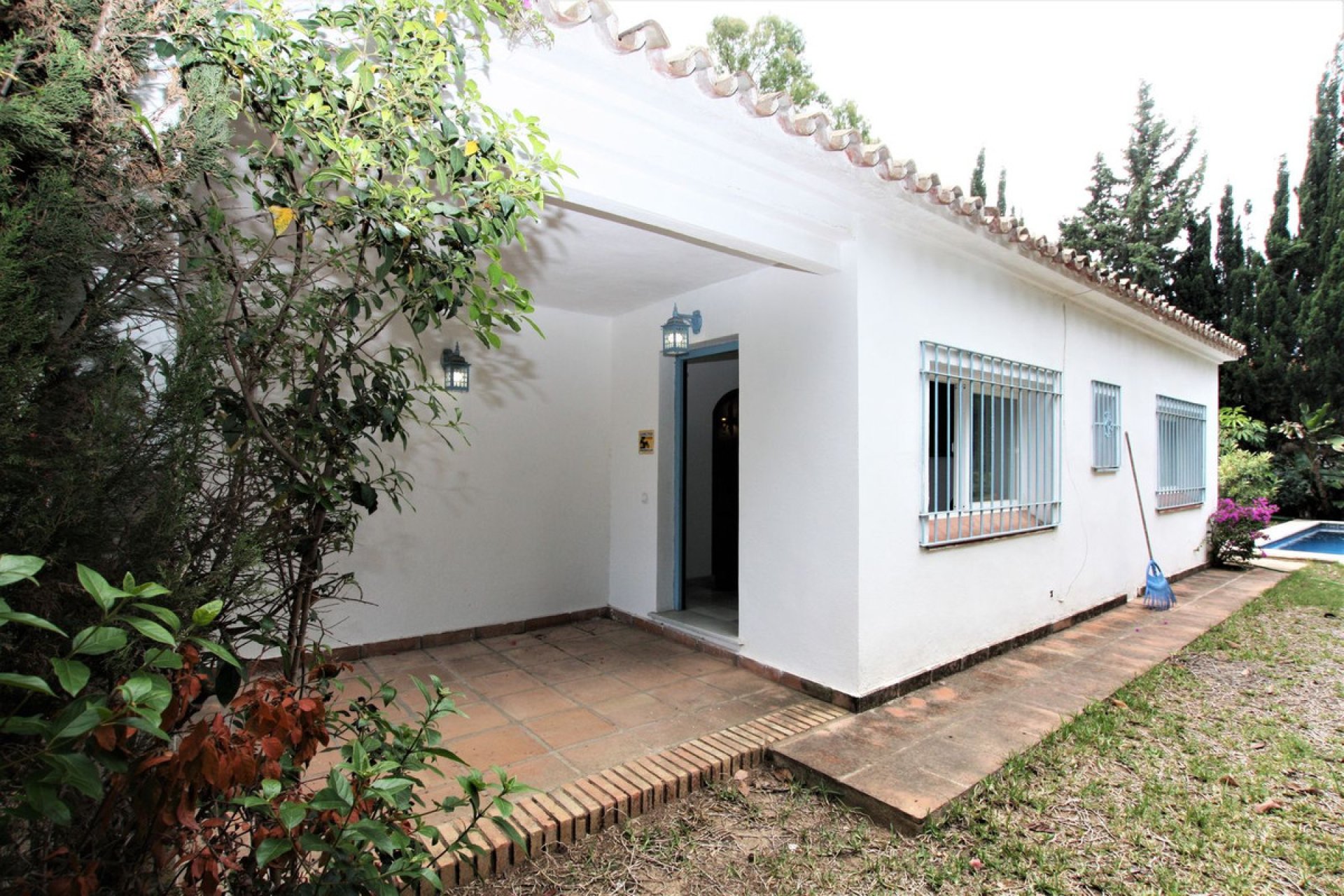 Resale - House - Detached Villa - Marbella - Cabopino