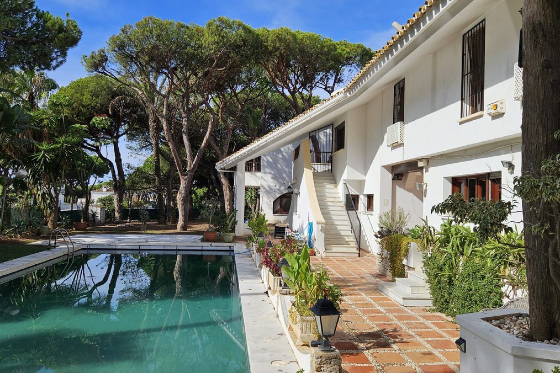 Resale - House - Detached Villa - Marbella - Cabopino