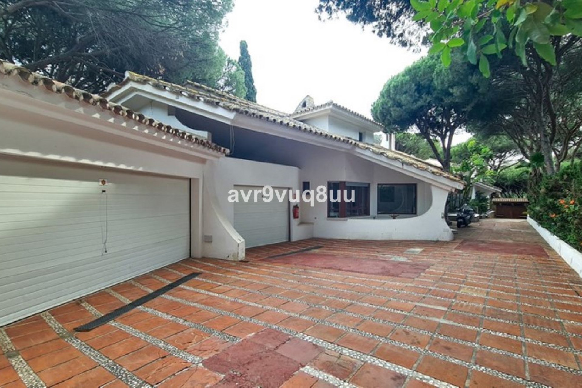 Resale - House - Detached Villa - Marbella - Cabopino