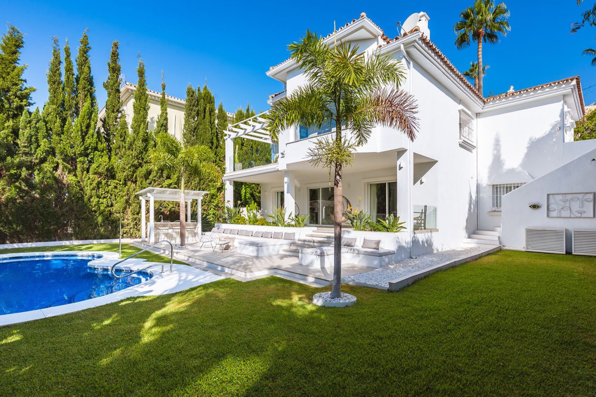 Resale - House - Detached Villa - Marbella - Carib Playa