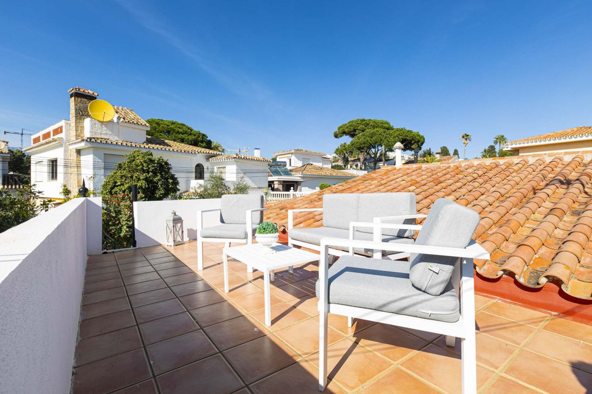 Resale - House - Detached Villa - Marbella - Costabella