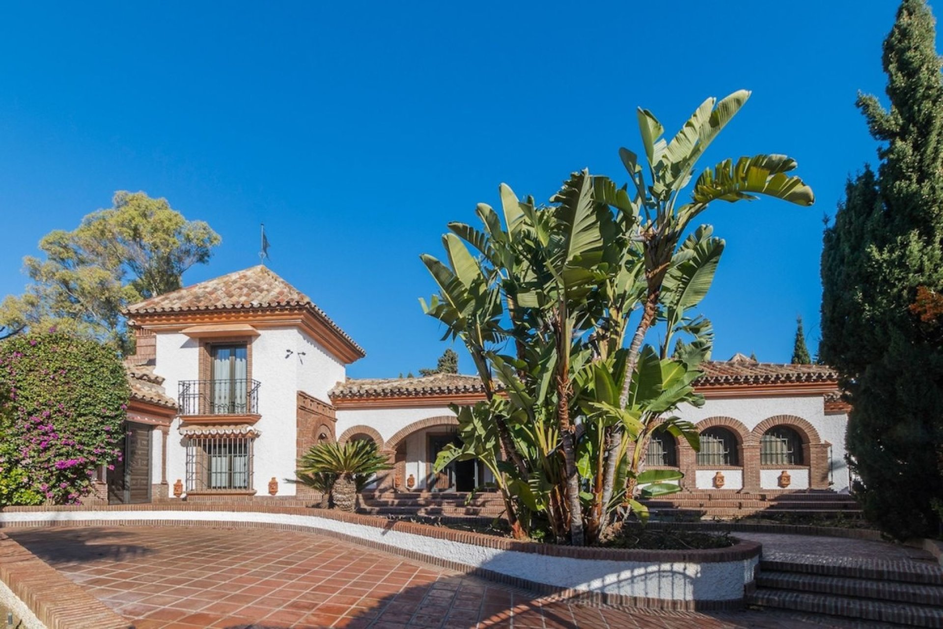 Resale - House - Detached Villa - Marbella - Costabella