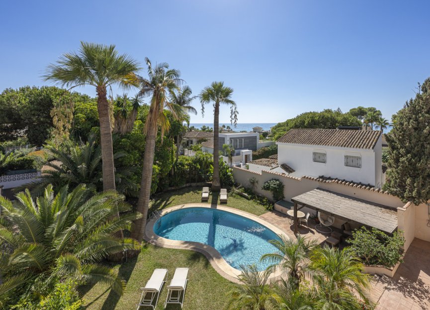 Resale - House - Detached Villa - Marbella - Costabella