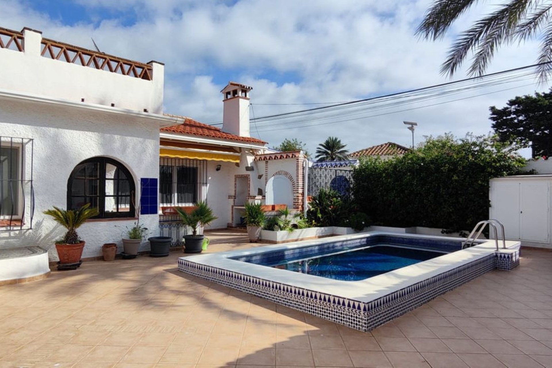 Resale - House - Detached Villa - Marbella - Costabella