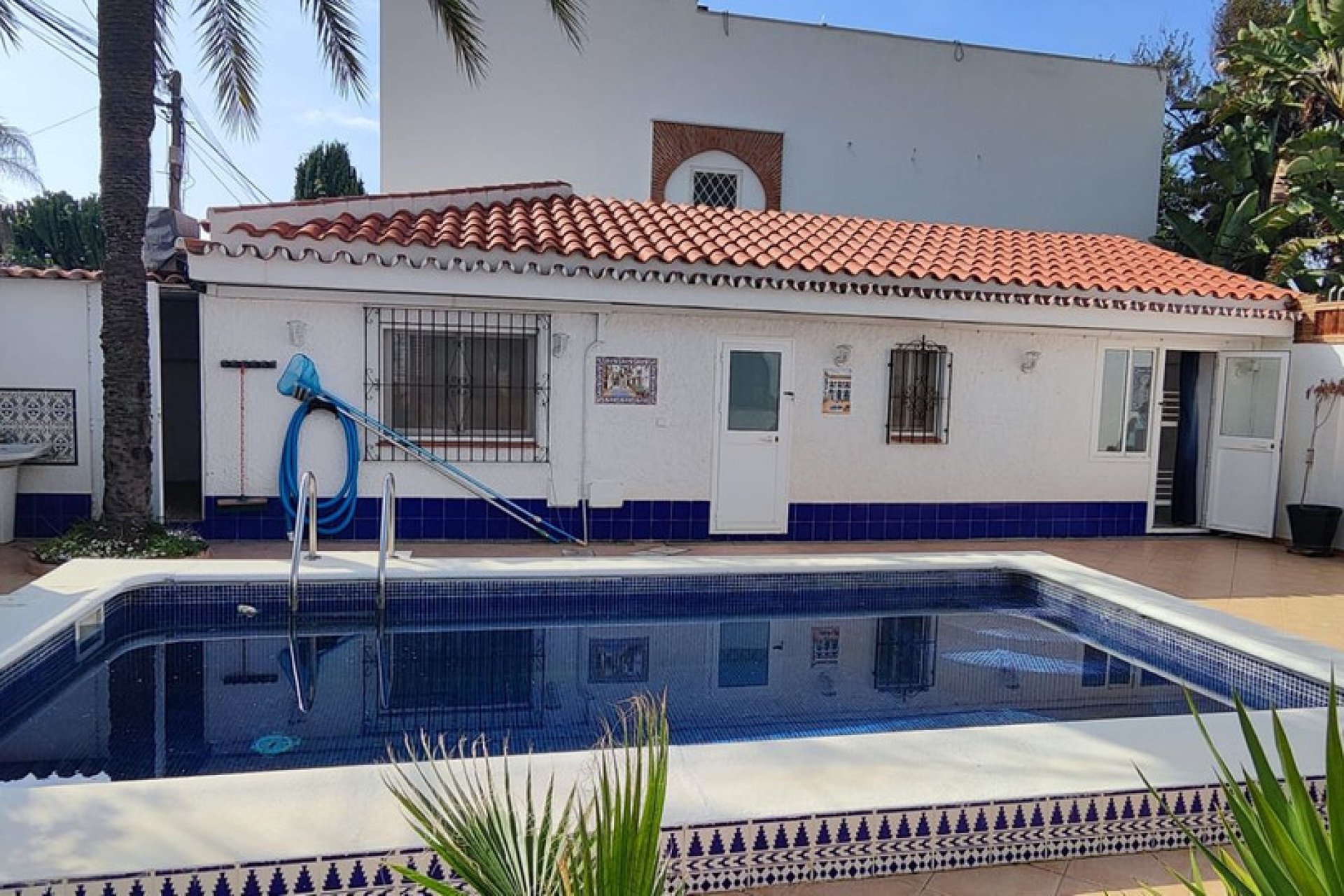 Resale - House - Detached Villa - Marbella - Costabella