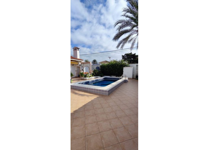 Resale - House - Detached Villa - Marbella - Costabella