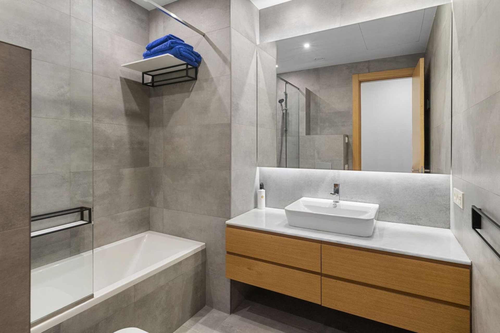 Resale - House - Detached Villa - Marbella - Costabella