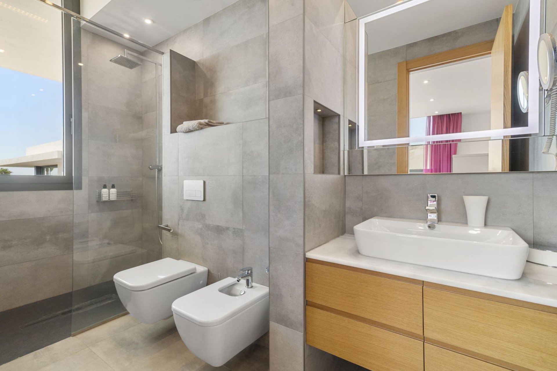 Resale - House - Detached Villa - Marbella - Costabella