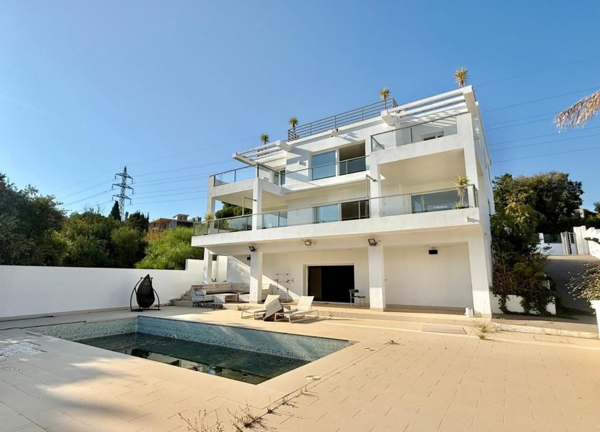 Resale - House - Detached Villa - Marbella - El Rosario