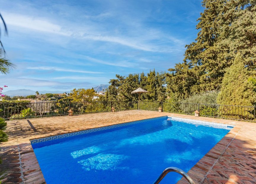 Resale - House - Detached Villa - Marbella - El Rosario