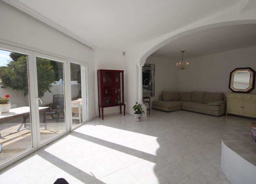 Resale - House - Detached Villa - Marbella - El Rosario