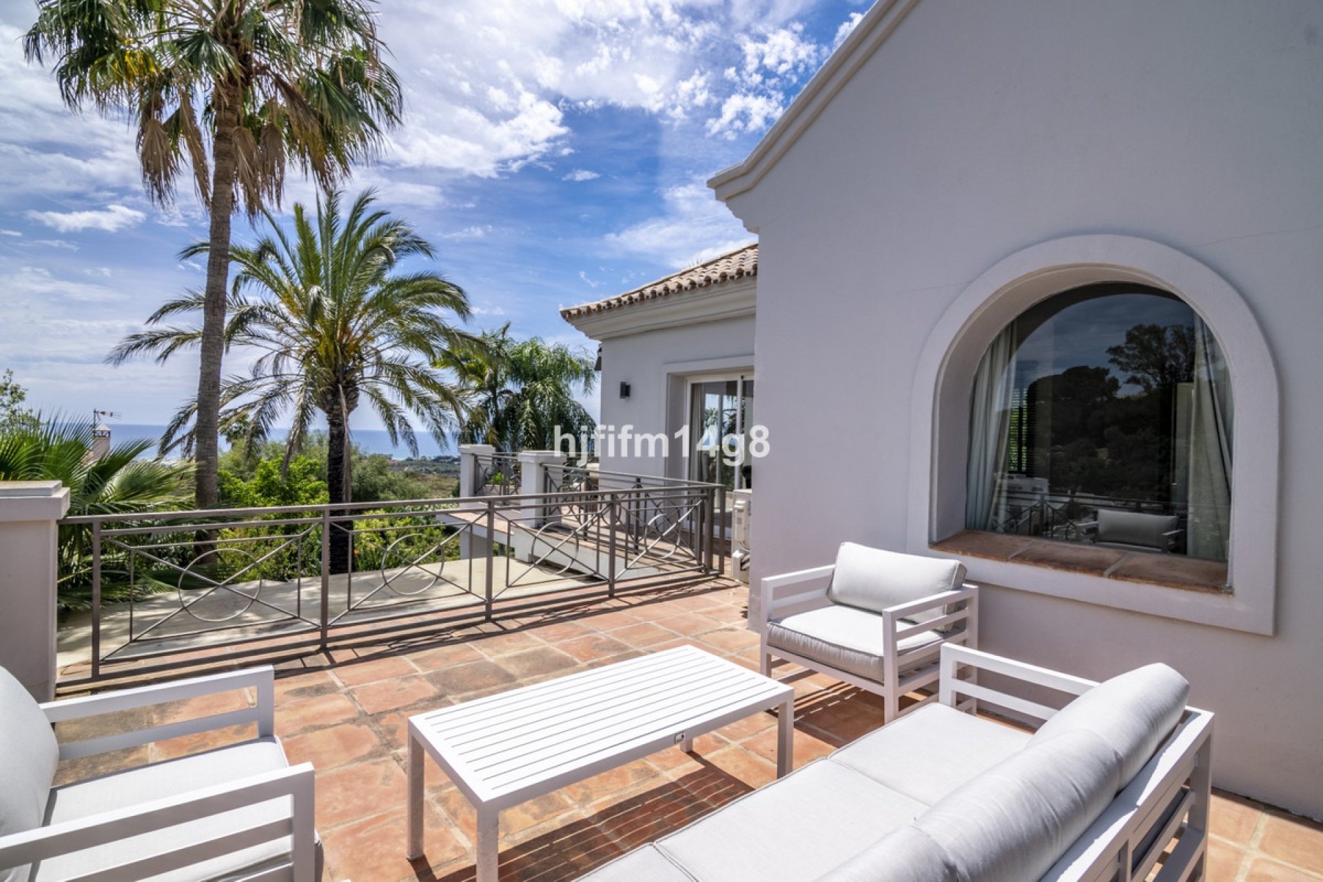 Resale - House - Detached Villa - Marbella - El Rosario