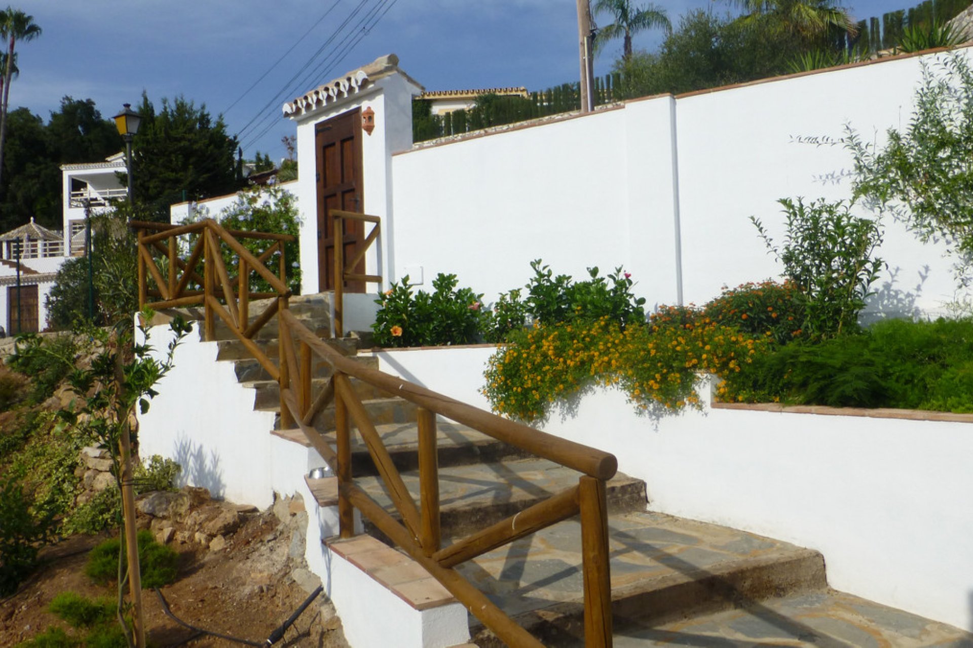 Resale - House - Detached Villa - Marbella - El Rosario