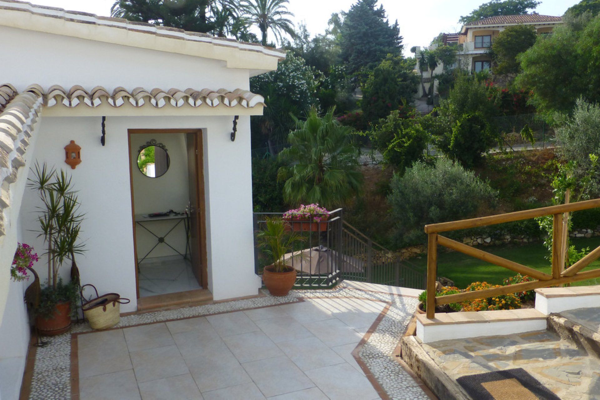 Resale - House - Detached Villa - Marbella - El Rosario