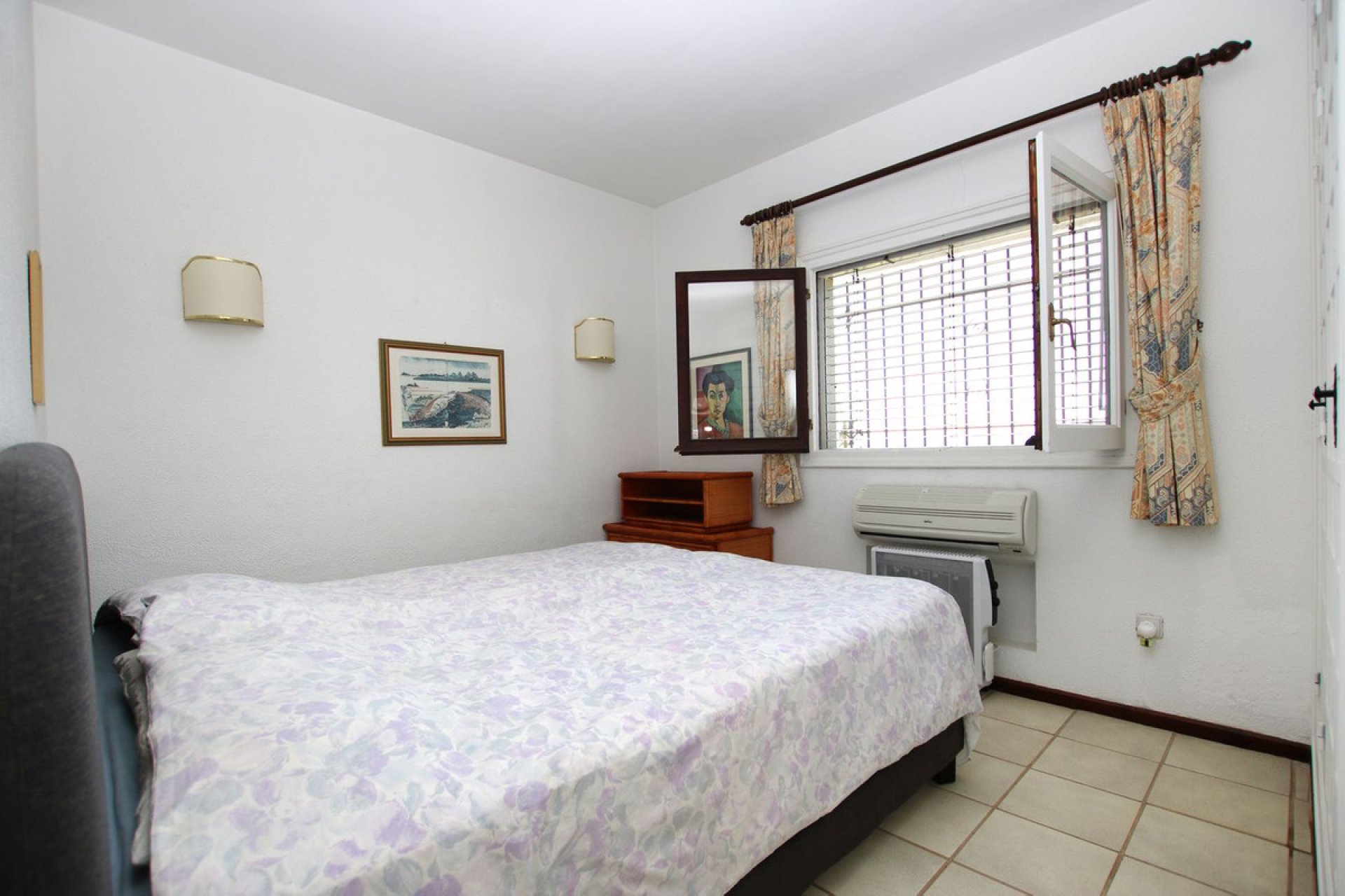 Resale - House - Detached Villa - Marbella - El Rosario