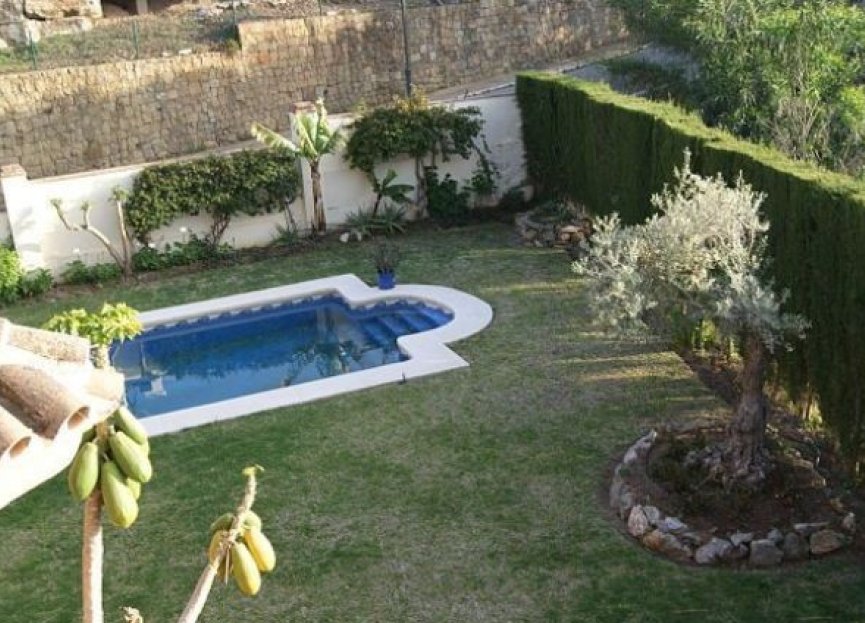 Resale - House - Detached Villa - Marbella - El Rosario