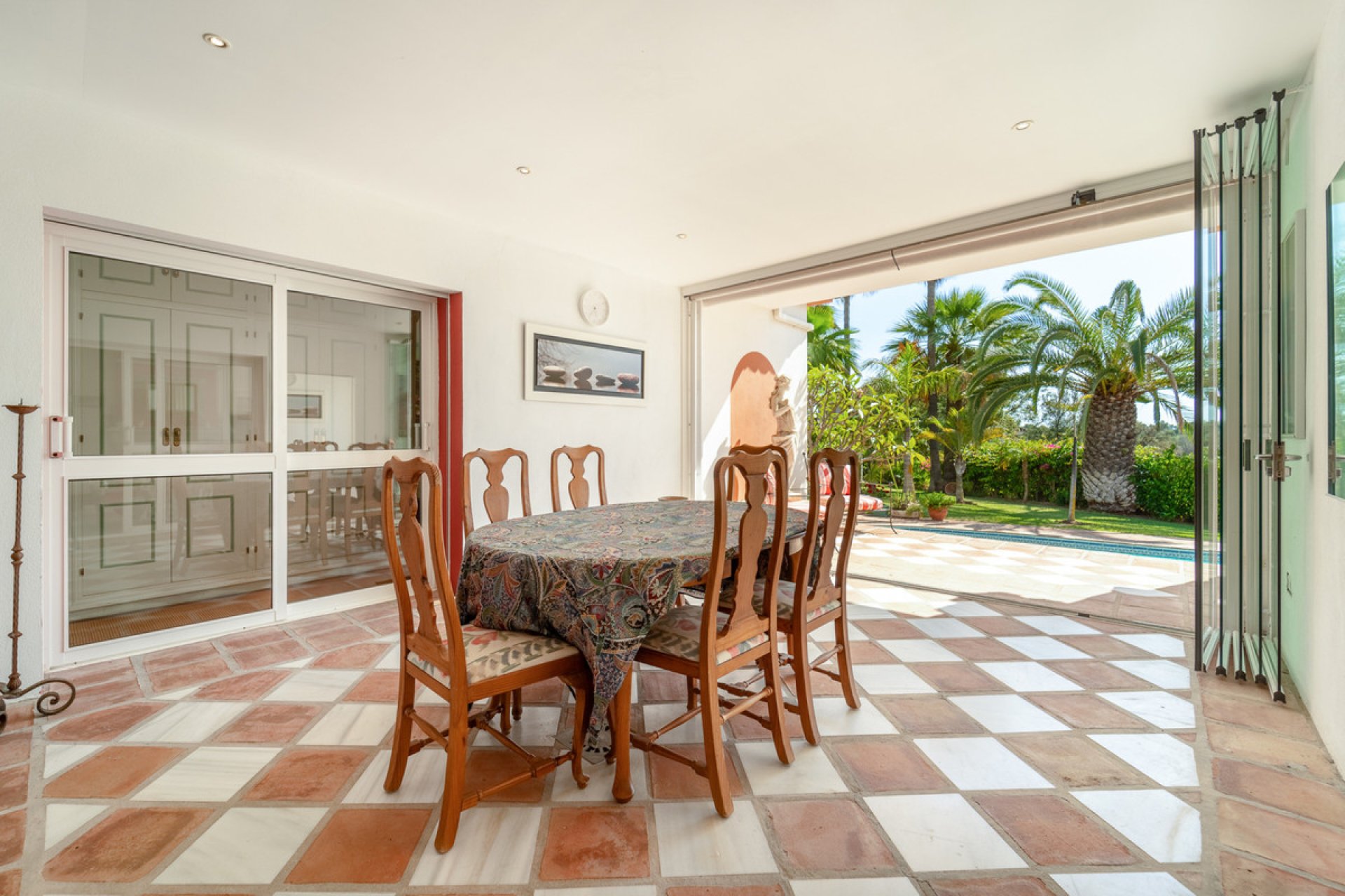 Resale - House - Detached Villa - Marbella - El Rosario