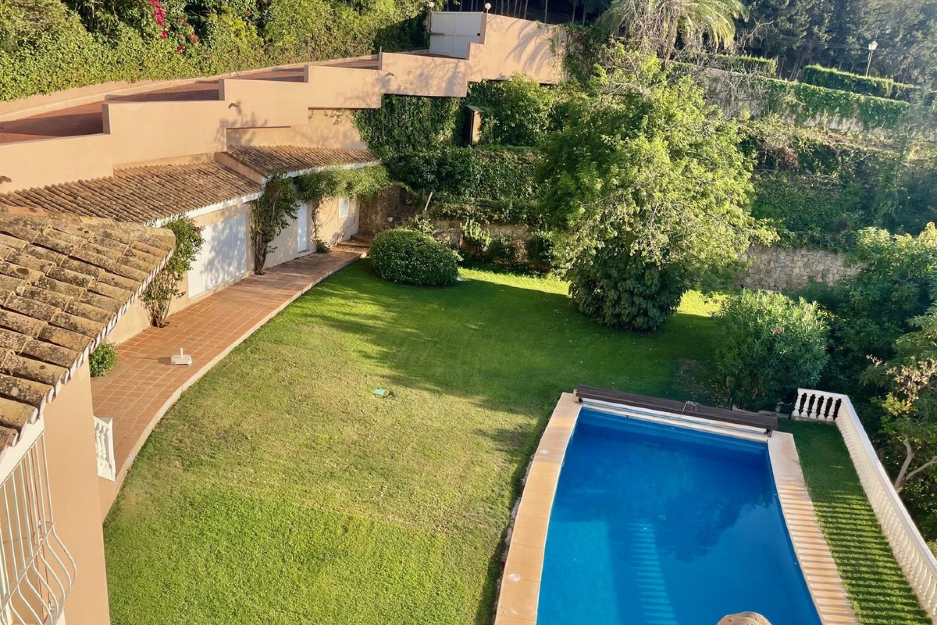 Resale - House - Detached Villa - Marbella - El Rosario