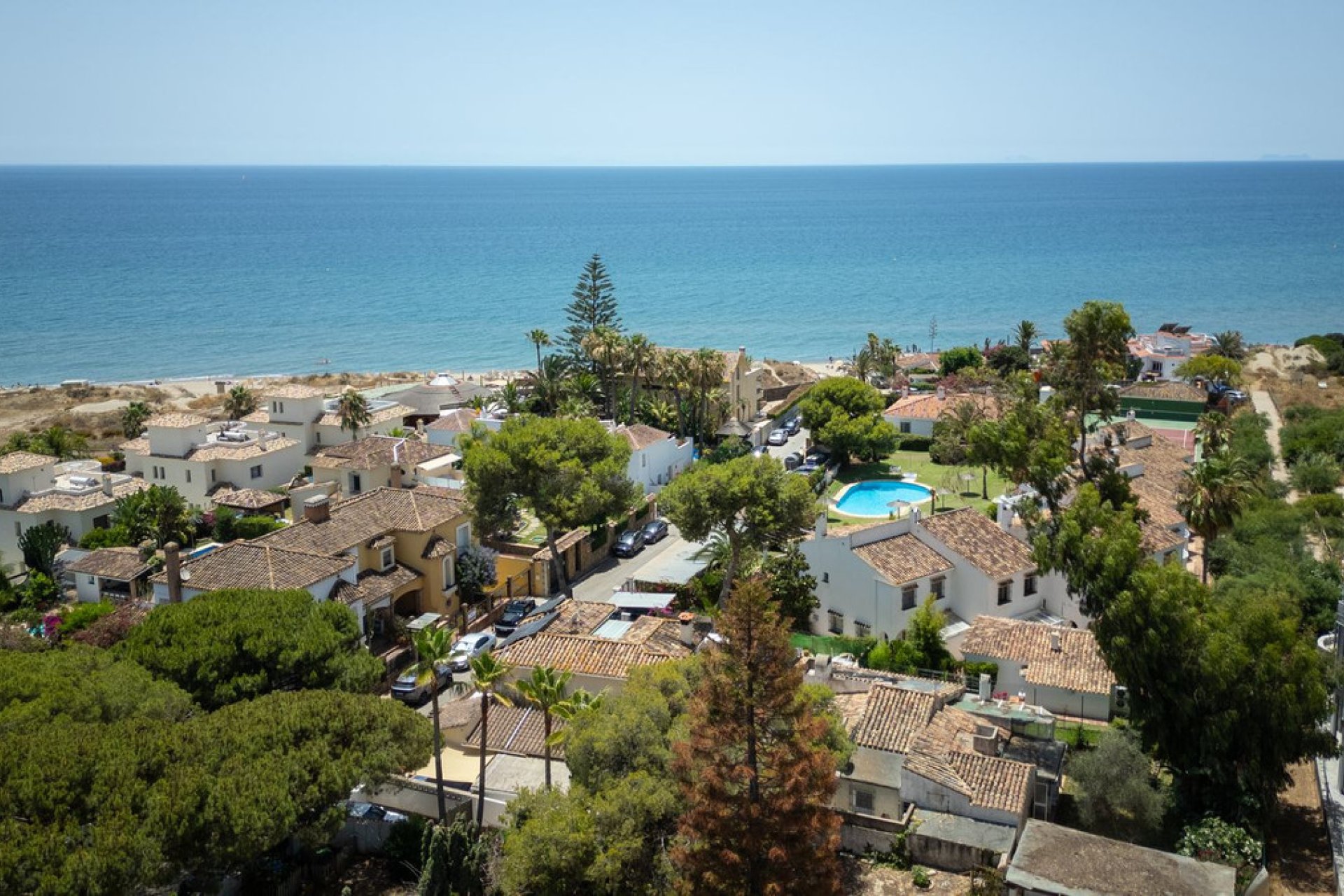 Resale - House - Detached Villa - Marbella - El Rosario