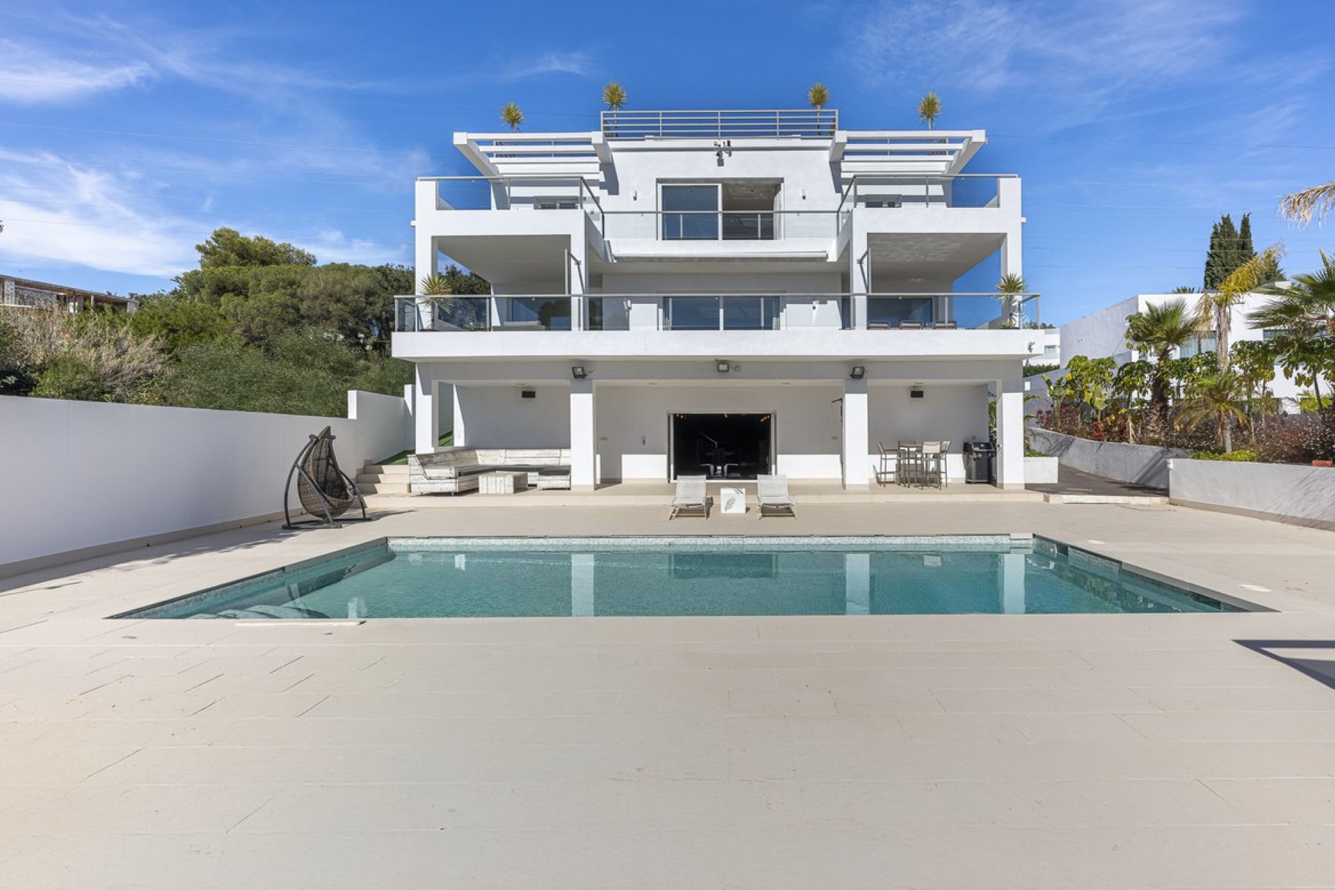 Resale - House - Detached Villa - Marbella - El Rosario